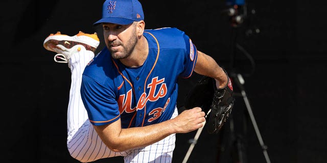 El lanzador de los Mets de Nueva York, Justin Verlander, durante el entrenamiento de primavera el 17 de febrero de 2023 en Port St. Lucie, Florida.