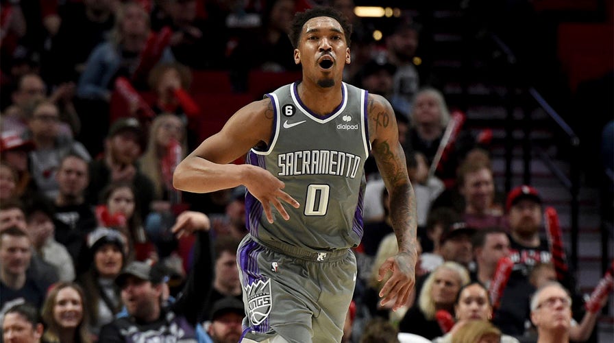 Kings end long playoff drought with 120-80 win over Blazers