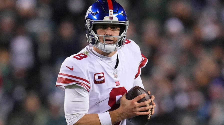 Daniel Jones, Giants Agreed To Contract Extension Via 'pinky Swear' 4 ...