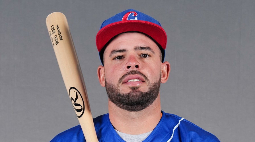 Cuban baseball player defects after team's loss to USA in World Baseball  Classic