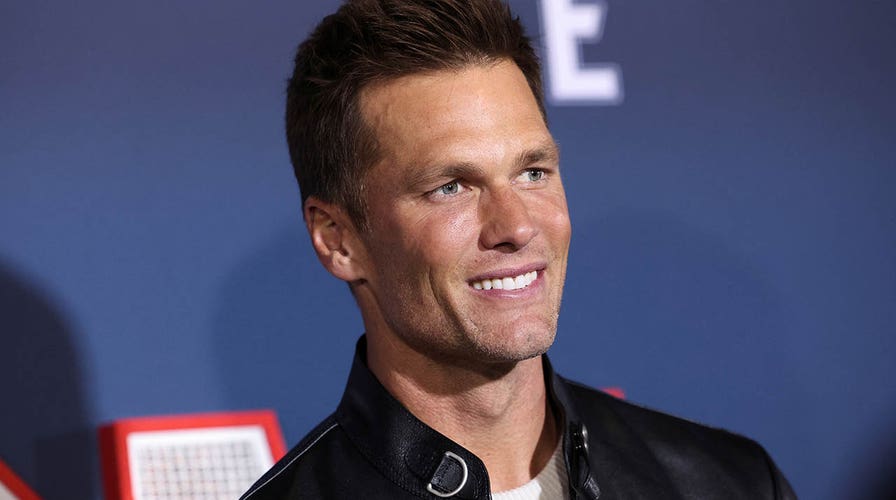 Tom Brady announces retirement in emotional video
