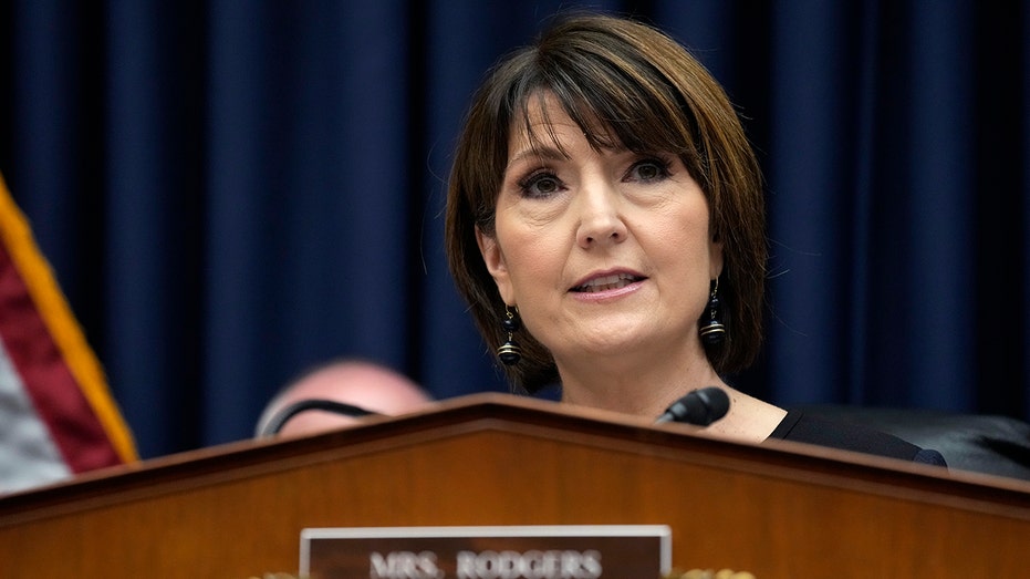 McMorris Rodgers calls for briefing from Big Tech companies on policy for 'illegal' Hamas content