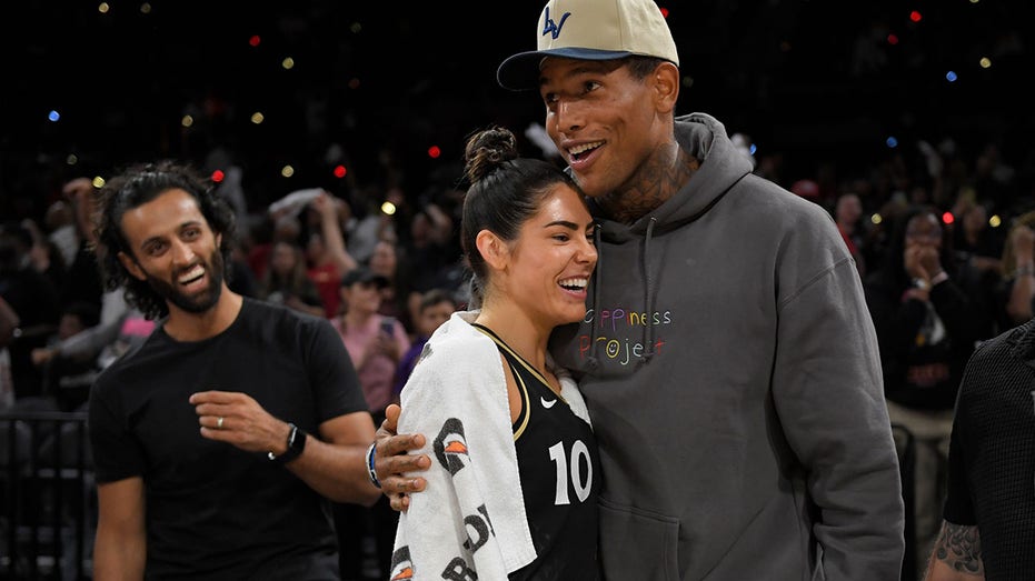 Giants’ Darren Waller, WNBA star Kelsey Plum file for divorce after one year of marriage