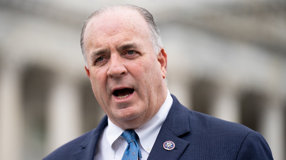 Michigan Congressman Dan Kildee’s brother killed in shooting: sheriff