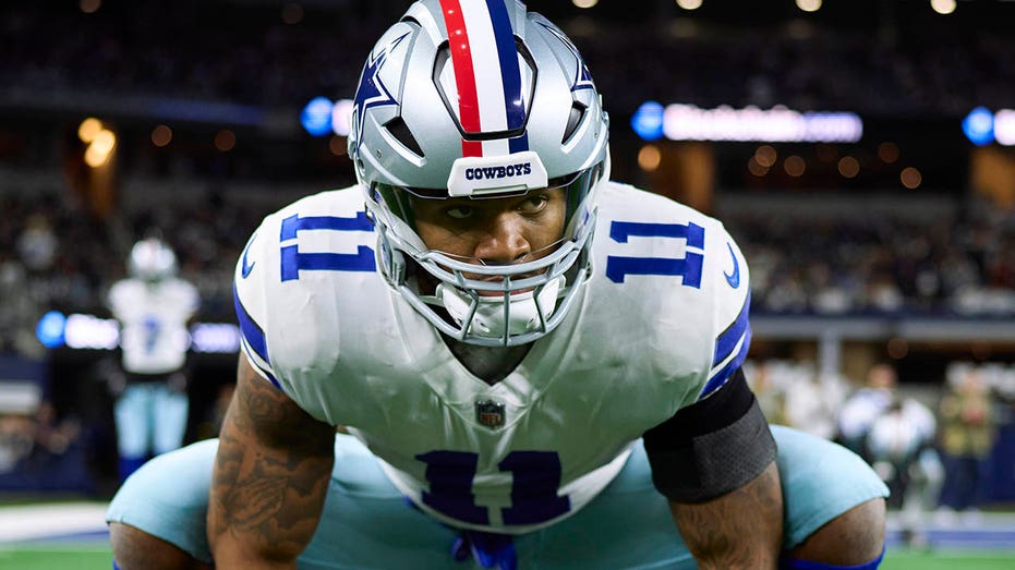 Cowboys' Micah Parsons teases jersey-number change, upsets NFL fans