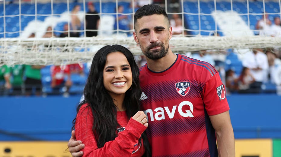 Soccer star on Becky G cheating rumors: '10 minute lapse in judgment resulted in an extortion plot'