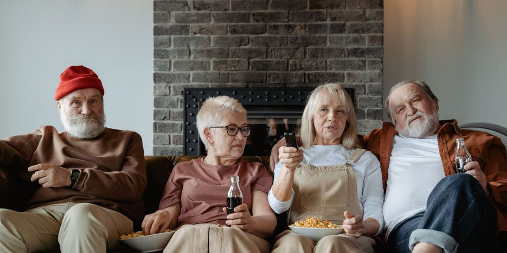 Top 5 tech obsessions of older adults - Vimarsana News