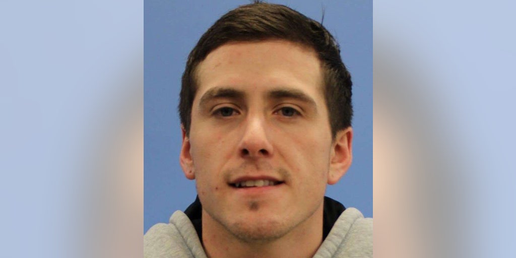Washington inmate on the loose after impersonating cellmate set for release - Vimarsana News