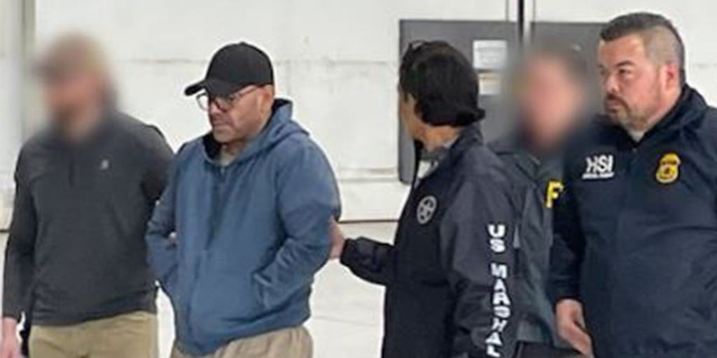Sinaloa drug cartel member extradited to US on international drug trafficking, firearms charges - Vimarsana News