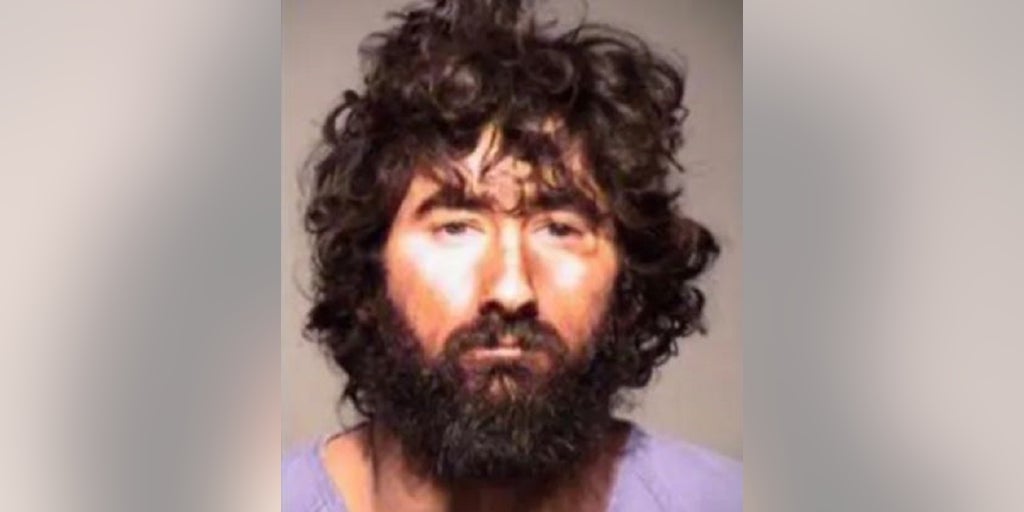 California homeless man who plowed into teens, killing 1, wanted for other crimes, including stabbing: police - Vimarsana News