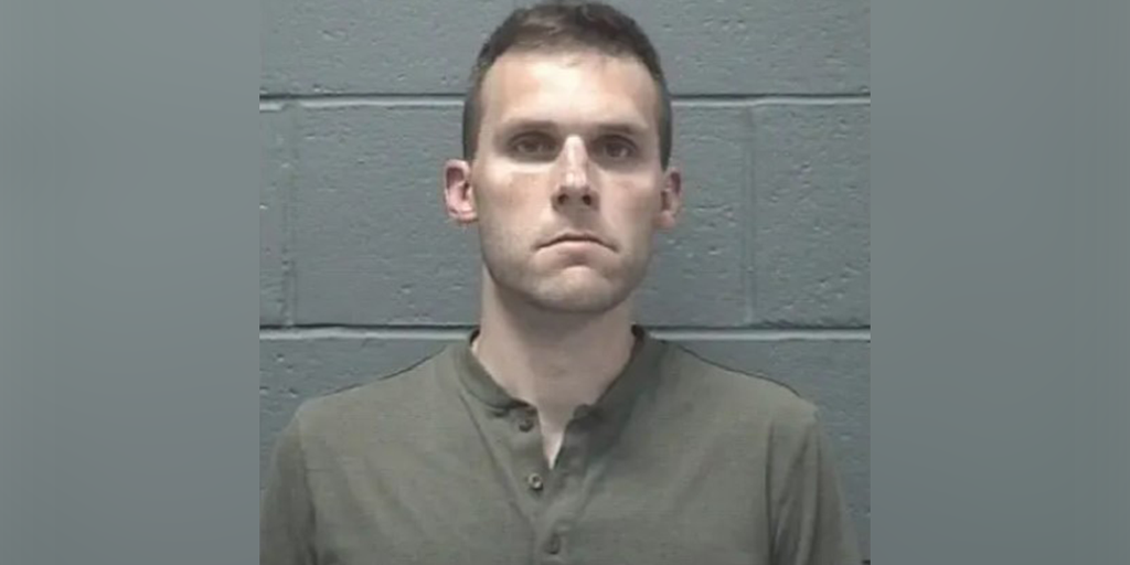 Georgia elementary school teacher facing multiple child pornography charges - Vimarsana News