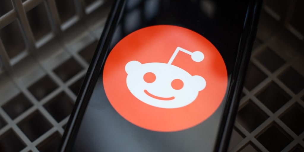 Reddit communities to 'go dark' in protest over third-party app