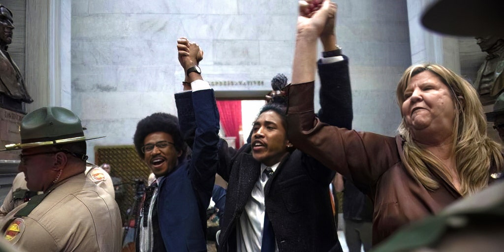 Expelled Tennessee Democrat lawmakers win back seats after Covenant School shooting protests - Vimarsana News