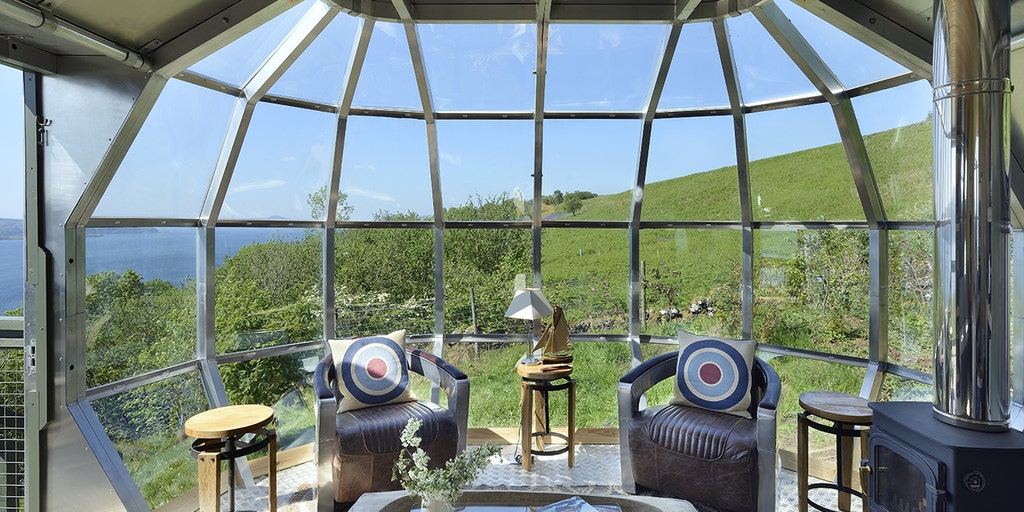 One of UK's most booked Airbnbs took only 10 days to build on site: 'Remote, cozy, compact' - Vimarsana News
