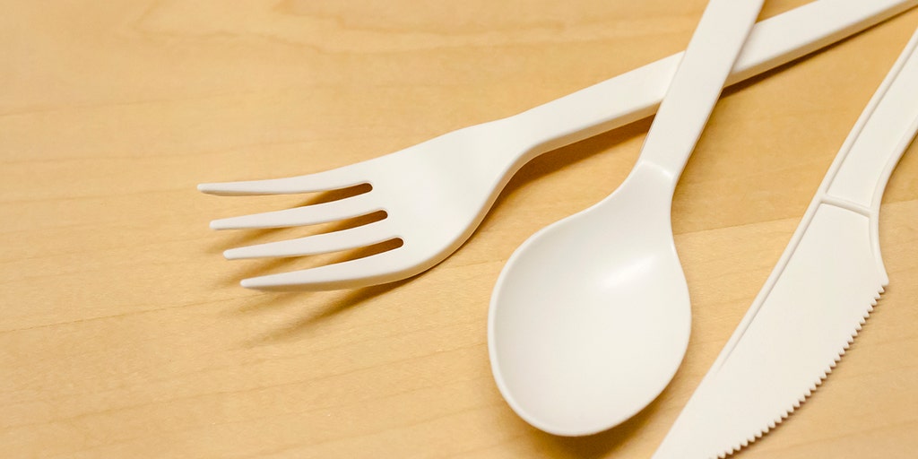 Banned soon in New Jersey? Plastic utensils for takeout customers could be on the way out - Vimarsana News