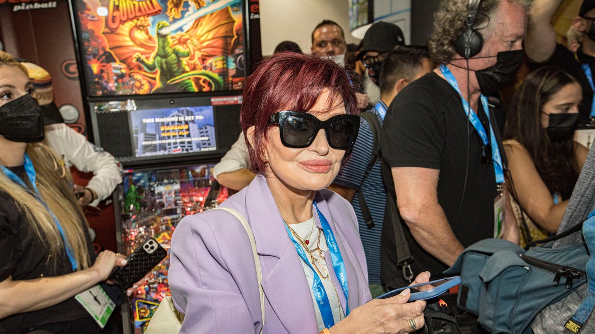 Sharon Osbourne in sunglasses