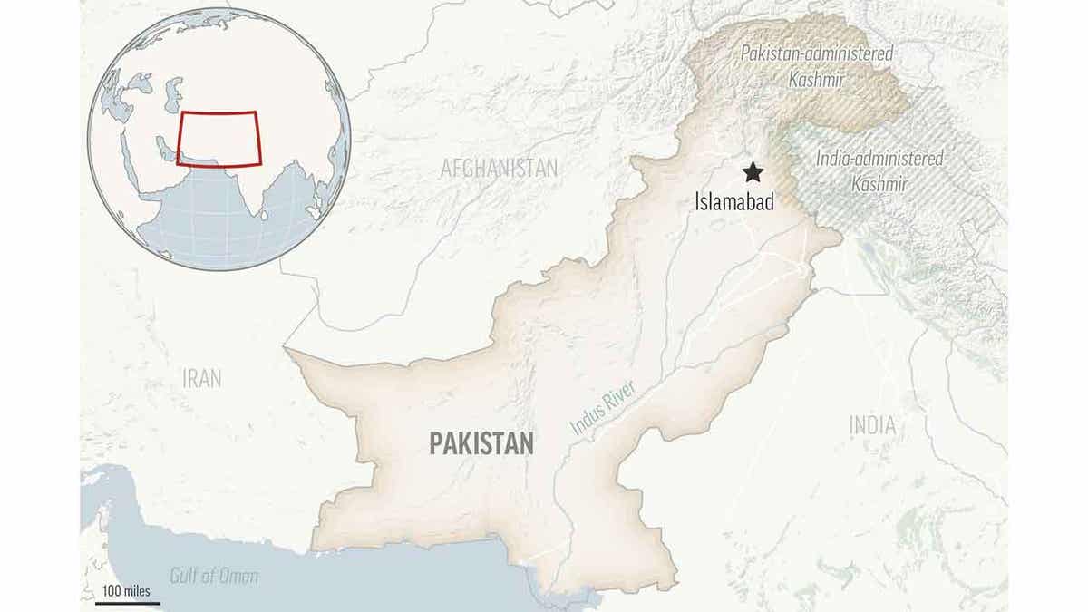 Pakistan locator map