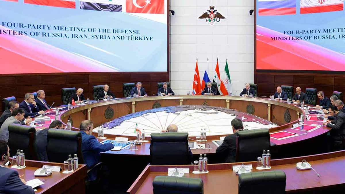 Peace talks in Russia between Syria, Turkey