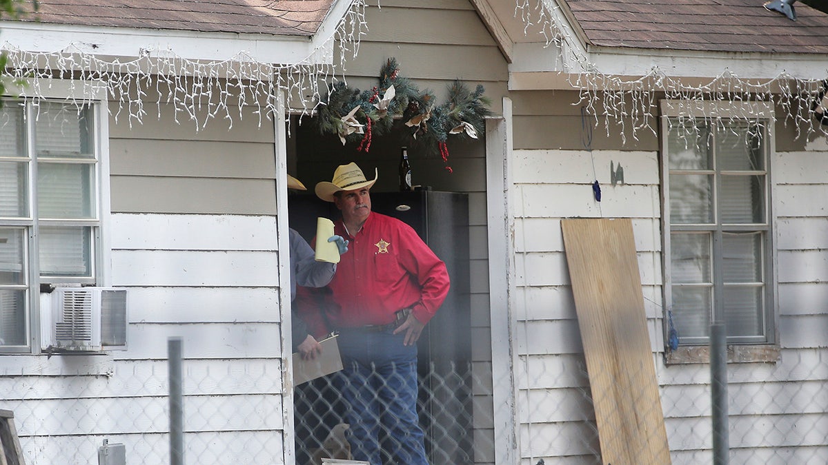 San Jacinto County Sheriff at Texas home where 5 were killed