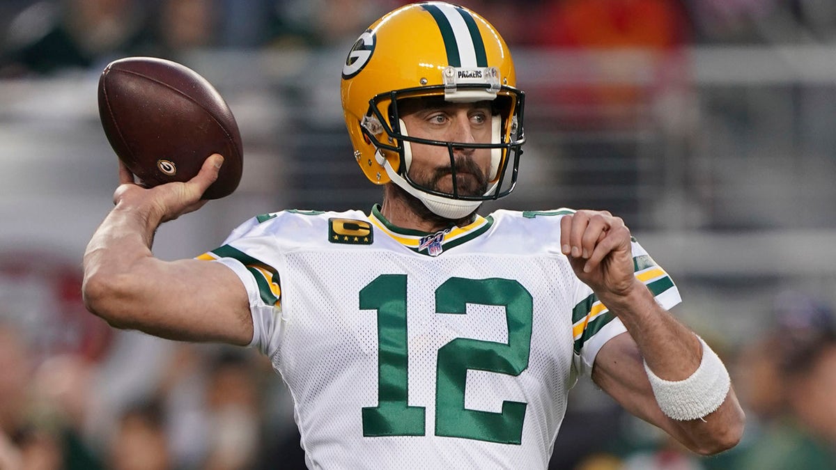 Aaron Rodgers is putting Green Bay on notice 