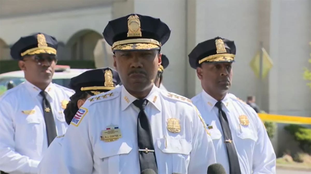 DC police chief at funeral shooting press conference