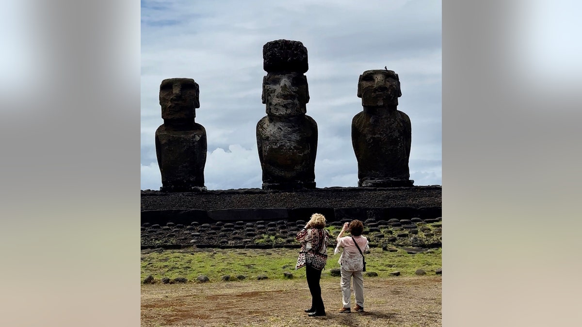around the world in 80 Easter Island
