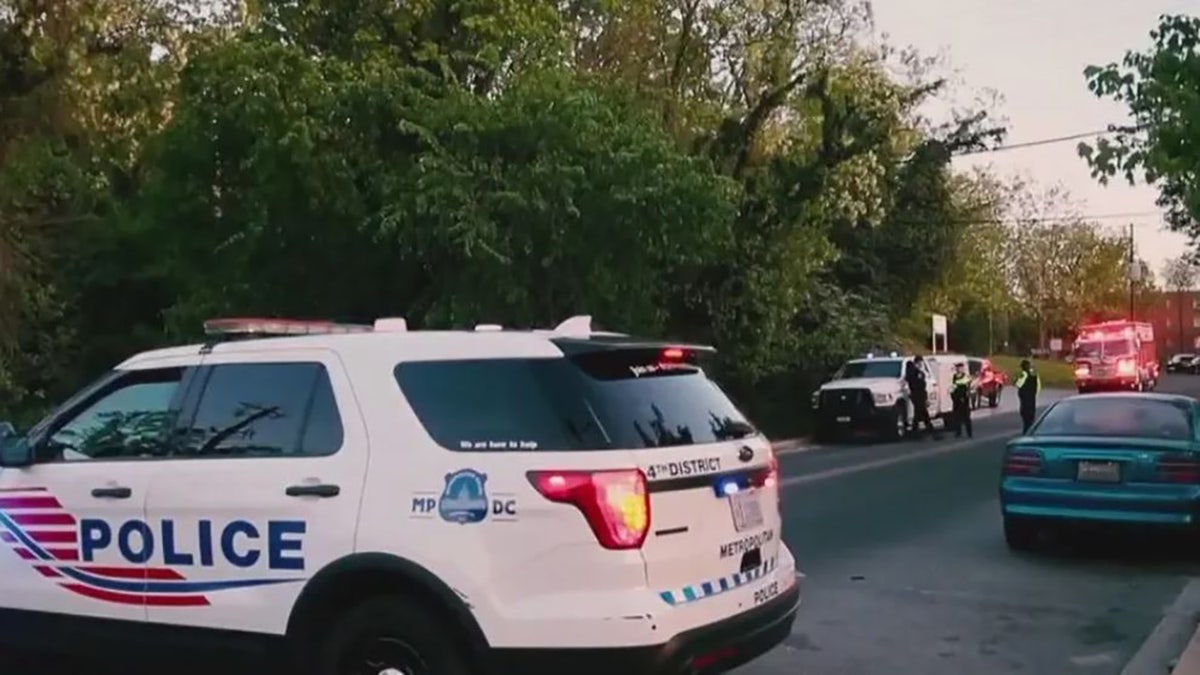 Cops at closed at of Fort Totten Park