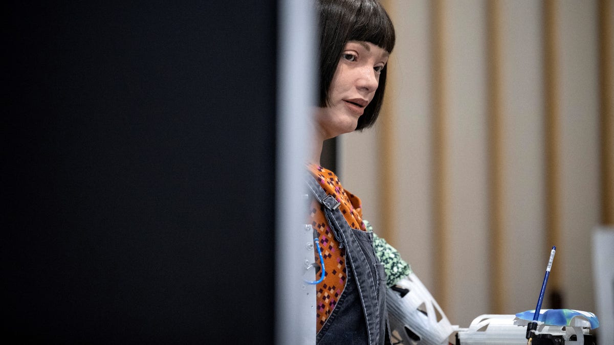 'Ai-Da', the first ultra-realistic robot artist in the world, according to her creators.