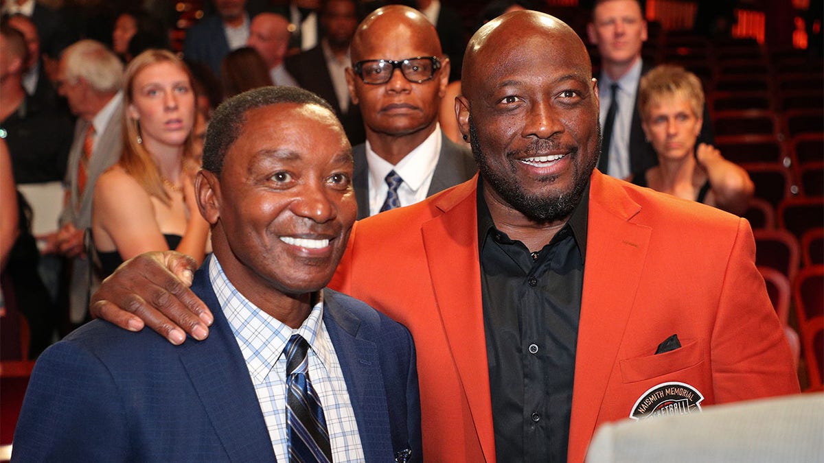 Isiah Thomas poses with Mitch Richmond