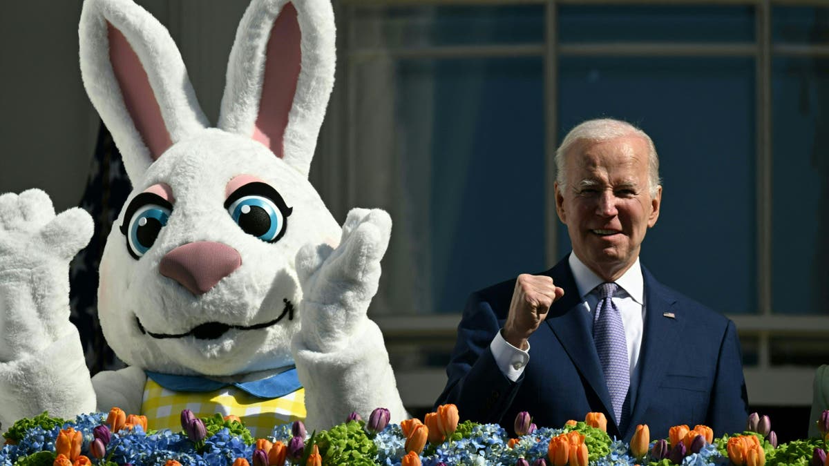 Biden and easter bunny