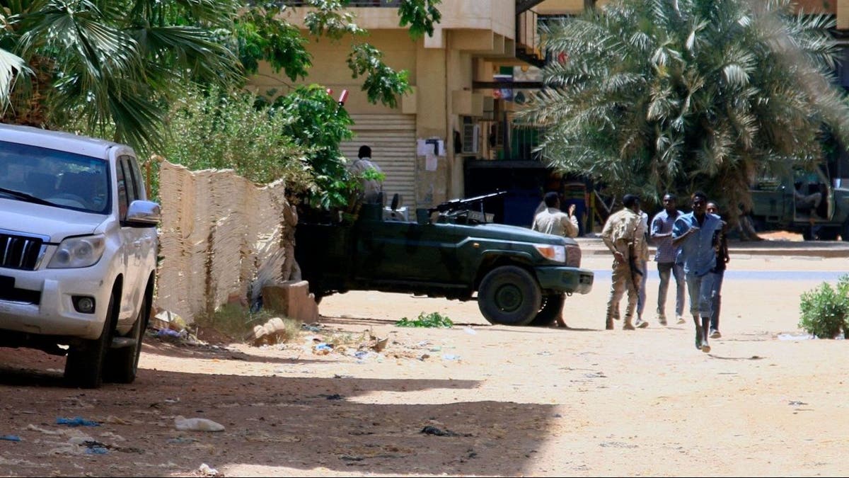 People in Khartoum during RSF and Sudan clashes