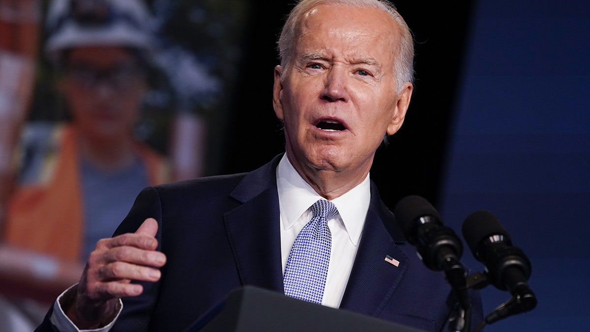 Biden speaks at North America's Building Trades Unions conference