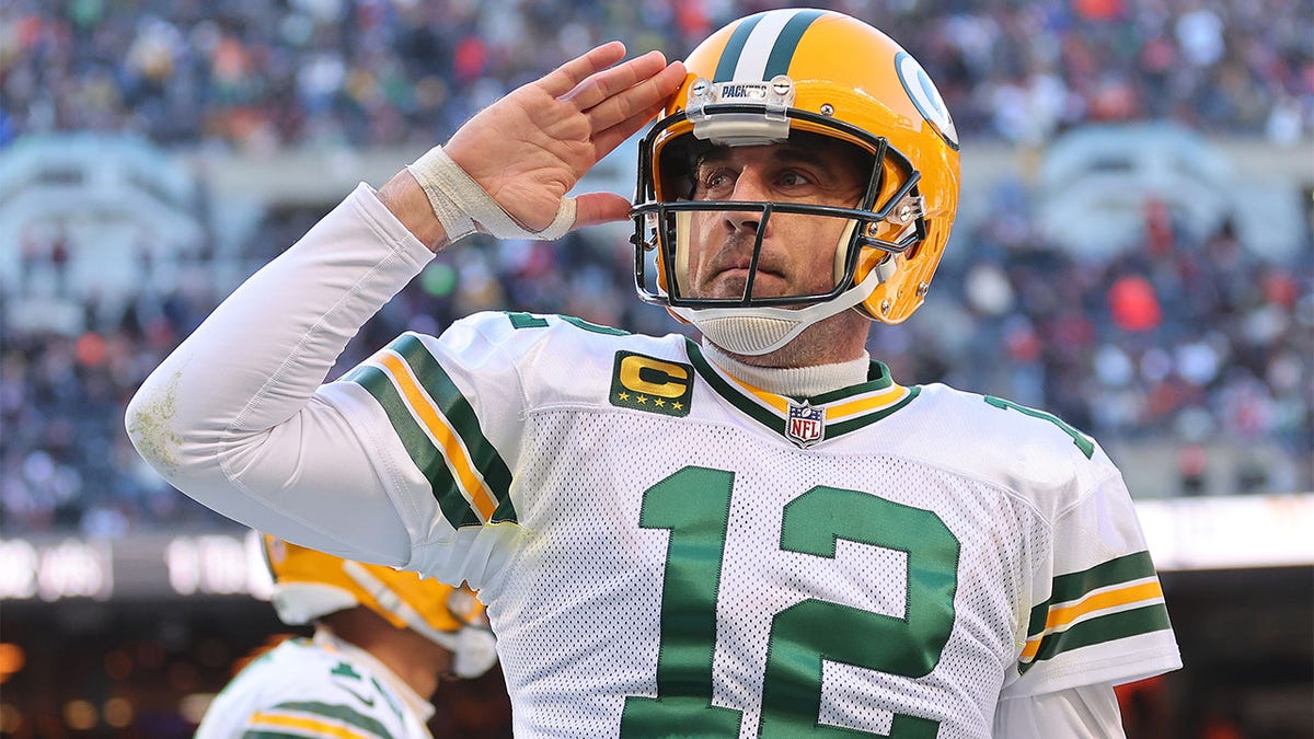 Aaron Rodgers celebrates