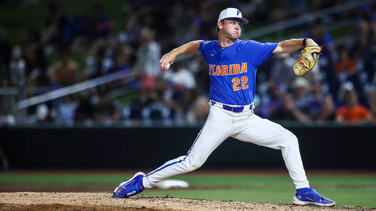 Gators baseball crafting own identity while trying to repeat