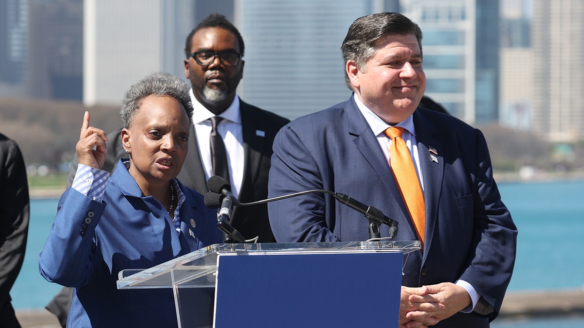 J.B. Pritzker announces DNC coming to Chicago