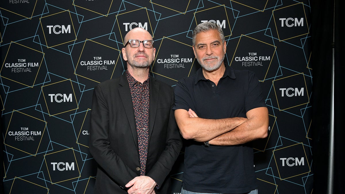 Steven Soderbergh George Clooney red carpet