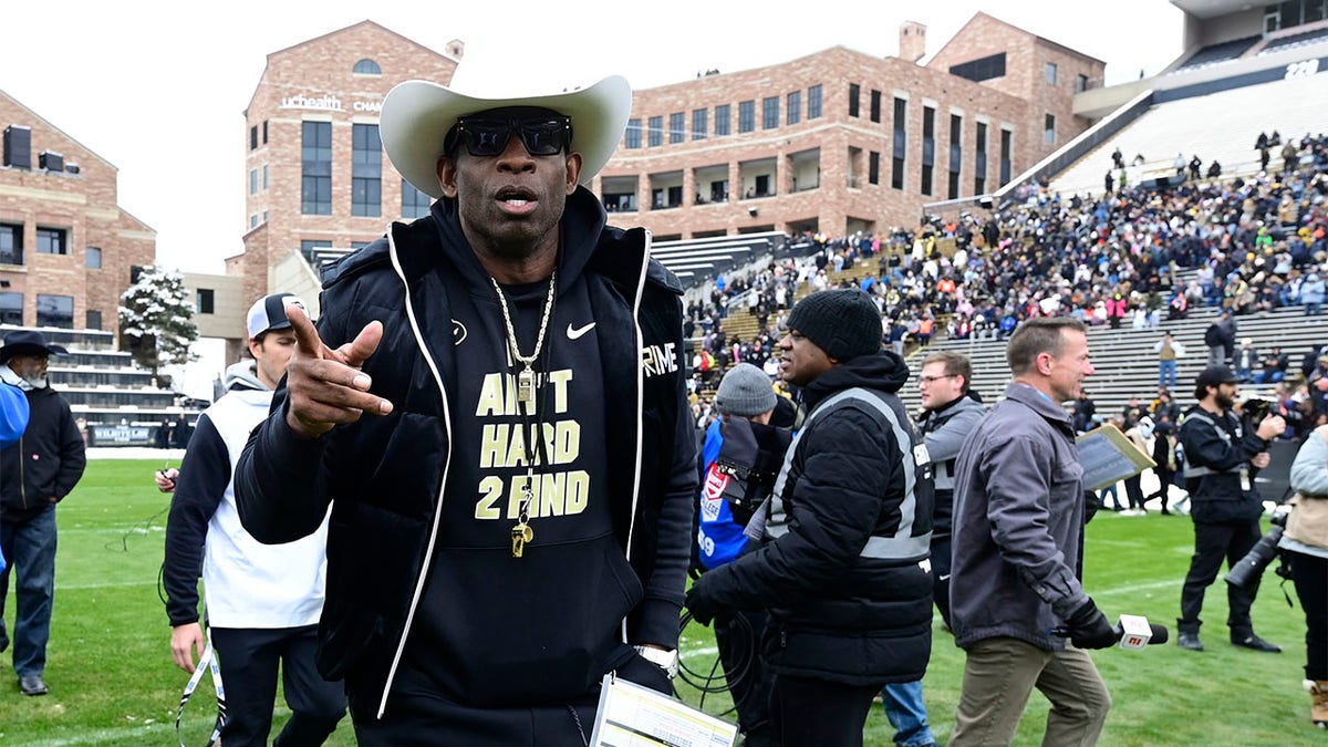 Deion Sanders takes the field for the Spring Game