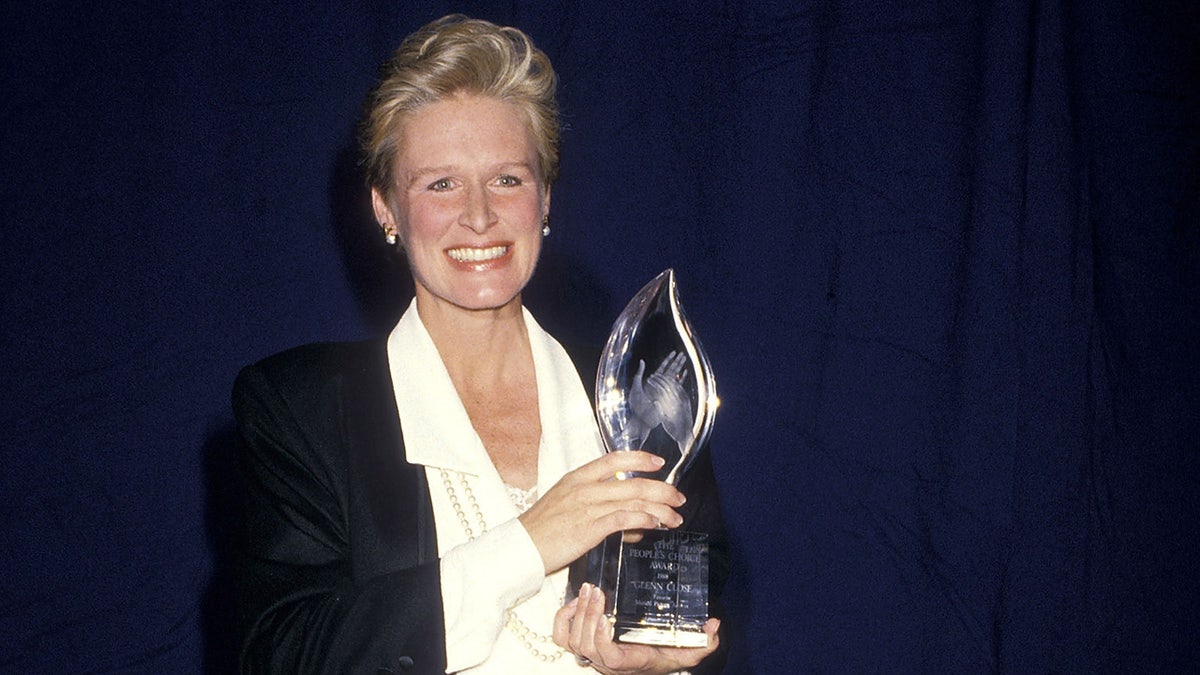 Glenn Close at the People's Choice Awards in 1988