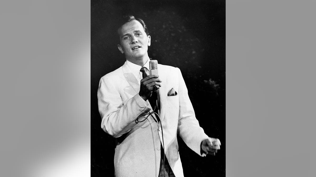 pat boone singing in 1963