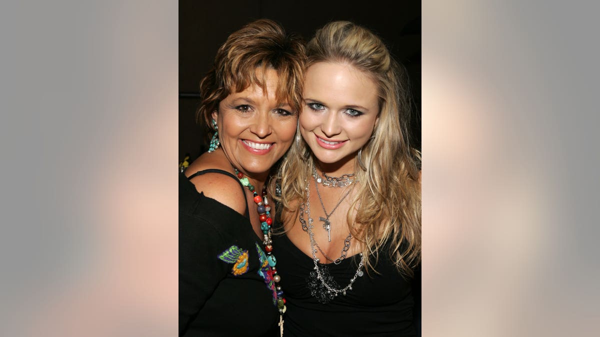 Miranda Lambert with her mom Beverly Lambert