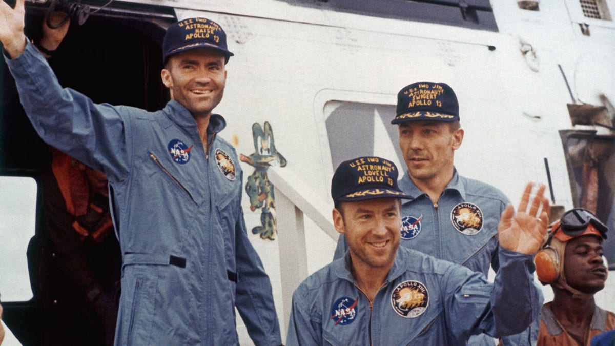 Return of Apollo 13 astronauts