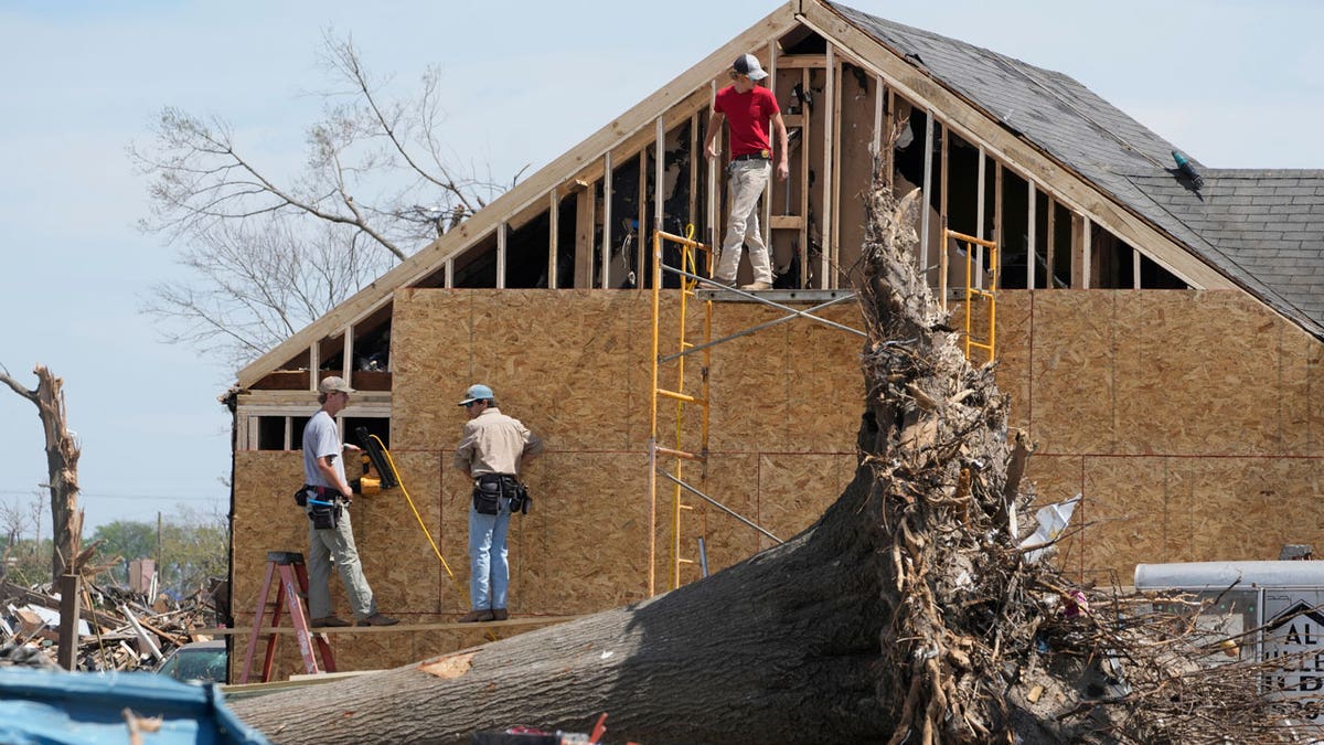 Severe Weather Mississippi Rebuilding