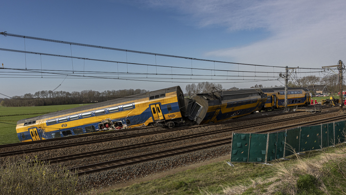 Passenger Train Derails After Hitting Construction Crane In Netherlands ...