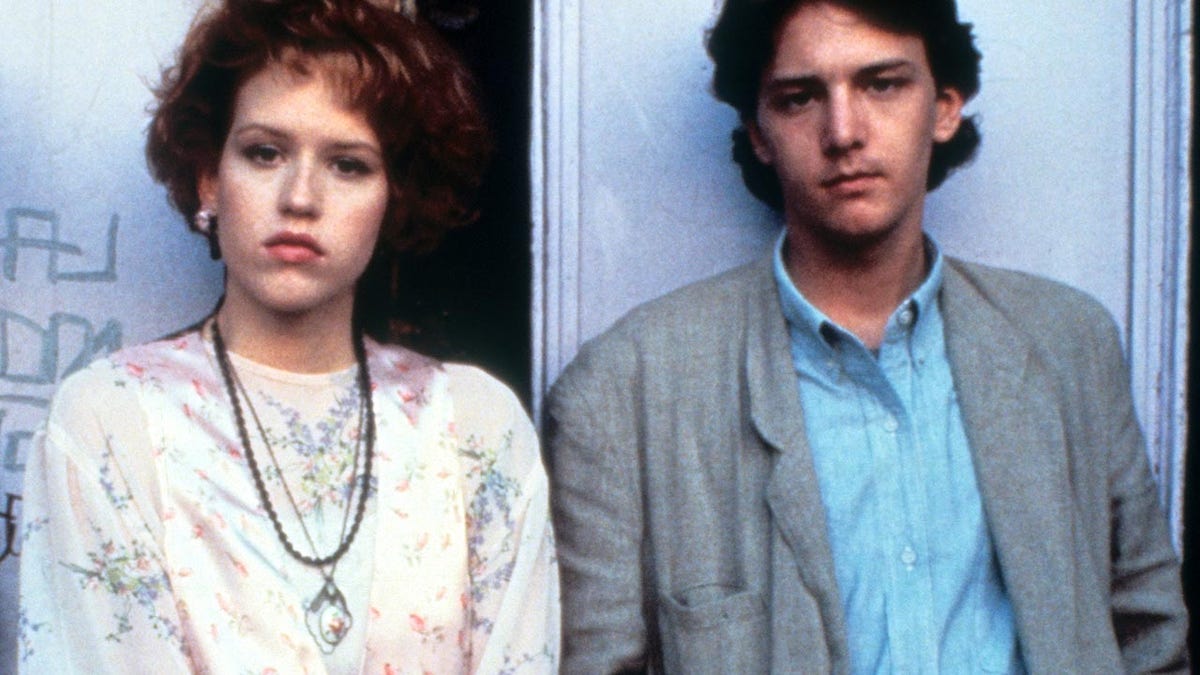 Molly Ringwald and Andrew McCarthy on set of "Pretty in Pink,"