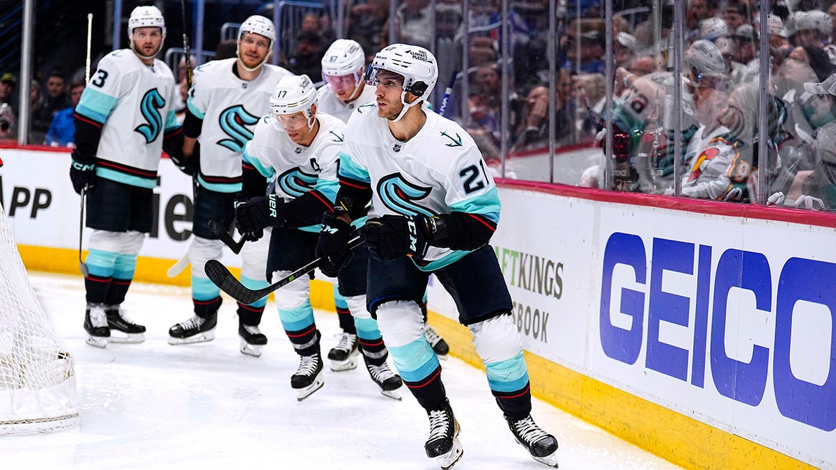 Kraken earn first playoff series win, knock out defending Stanley Cup  champion Avalanche