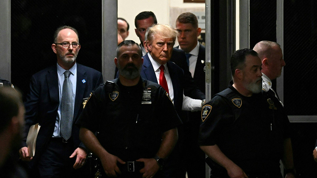 Trump in Manhattan courthouse