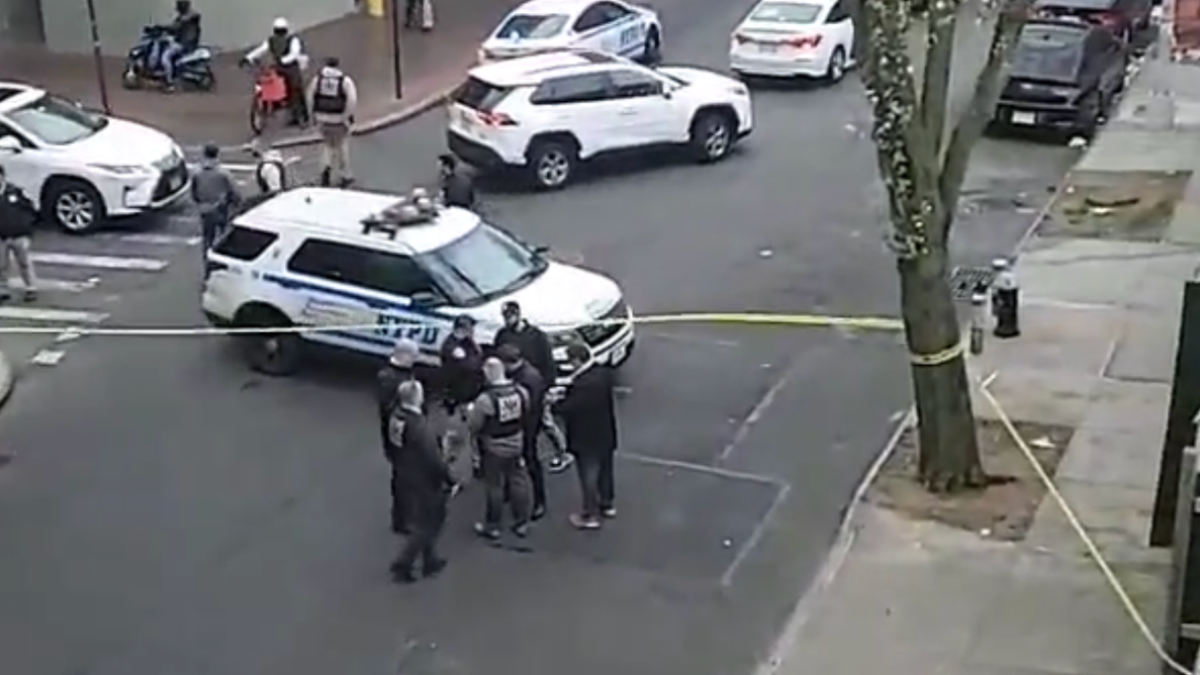 NYC police officer shot