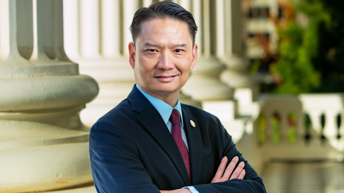 Assemblymember Tri Ta picture