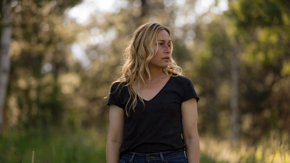 Piper Perabo as Summer on "Yellowstone"