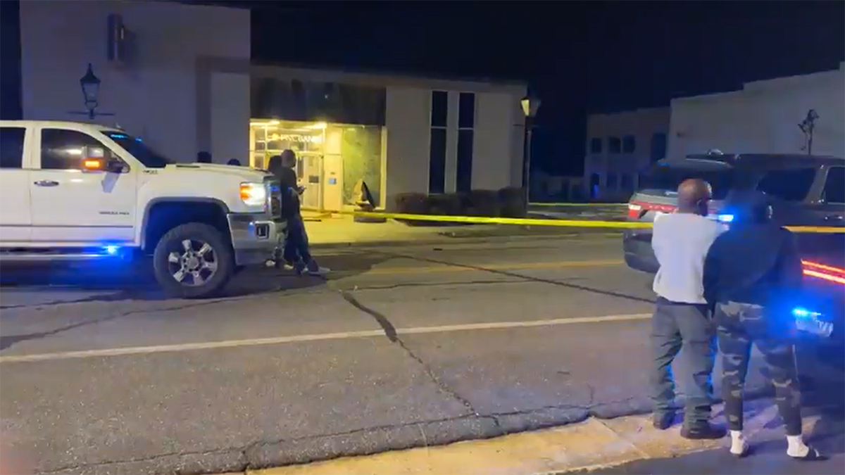crime scene tape blocks off Dadeville shooting scene
